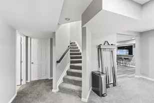 8641 Treeline Dr, Florence, KY 41042 - Photo 35