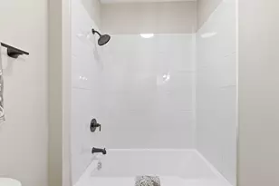 722 E 9th St, Newport, KY 41071 - Photo 15
