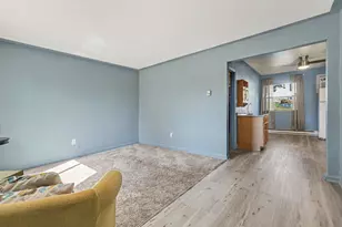 301 Eastern Ave, Elsmere, KY 41018 - Photo 15