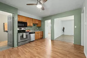 301 Eastern Ave, Elsmere, KY 41018 - Photo 5