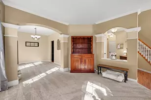 8989 Crimson Oak Dr, Florence, KY 41042 - Photo 7