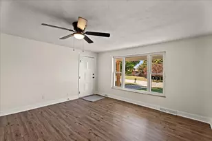 4 Airview Dr, Florence, KY 41042 - Photo 9