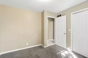 1034-1036 Amsterdam Rd, Covington, KY 41011 - Photo 17