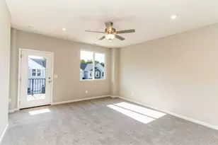 557 Tristan Ln, Florence, KY 41042 - Photo 5