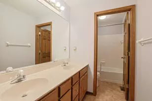23 Observatory Pointe Dr, Wilder, KY 41076 - Photo 31