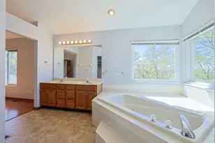 23 Observatory Pointe Dr, Wilder, KY 41076 - Photo 27