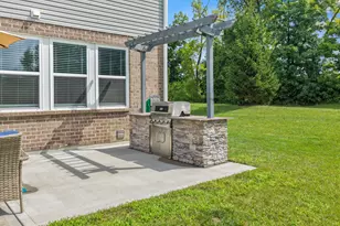 7100 Desmond Ln, Union, KY 41091 - Photo 9