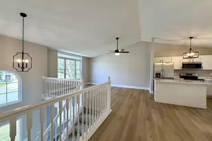 2098 Canyon Ct, Hebron, KY 41048 - Photo 13