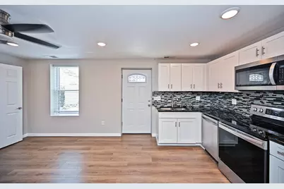 231 E 6th Street #2, Newport, KY 41071 - Photo 7