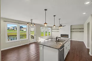 2115 Gray Ct, Hebron, KY 41048 - Photo 7