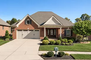 819 Woodside Ct, Villa Hills, KY 41017 - Photo 1