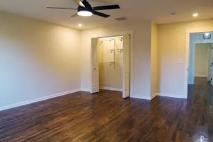 646 W 11th St, Covington, KY 41011 - Photo 17