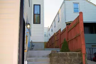 646 W 11th St, Covington, KY 41011 - Photo 3