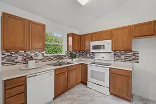 708 Ackerly Dr, Independence, KY 41051 - Photo 13