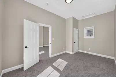 224 E Robbins Street, Covington, KY 41011 - Photo 17