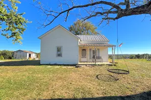 3282 Concord Caddo Rd, Falmouth, KY 41040 - Photo 1