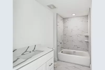 739 Manhattan Boulevard #202, Dayton, KY 41074 - Photo 23