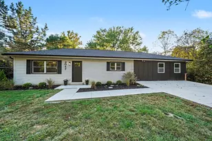 2047 Amsterdam Rd, Crescent Springs, KY 41017 - Photo 3