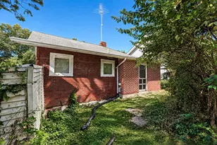 709 Maple Ave, Elsmere, KY 41018 - Photo 15