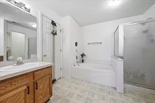 234 Langshire Ct, Florence, KY 41042 - Photo 19