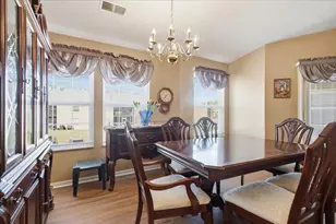 234 Langshire Ct, Florence, KY 41042 - Photo 9