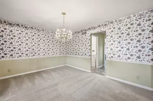 2312 Summerset Cir, Florence, KY 41042 - Photo 7