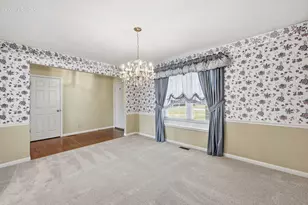 2312 Summerset Cir, Florence, KY 41042 - Photo 5