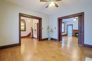 623 W 12th St, Covington, KY 41011 - Photo 11