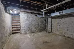623 W 12th St, Covington, KY 41011 - Photo 31