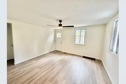 6132 Twin Lakes Drive, Covington, KY 41015 - Photo 5