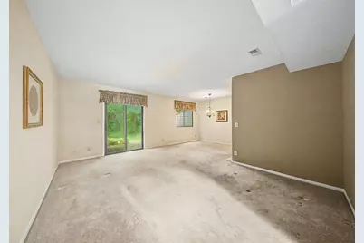 1568 Englewood Place, Florence, KY 41042 - Photo 5