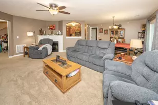 2321 Twelve Oaks Dr, Florence, KY 41042 - Photo 11
