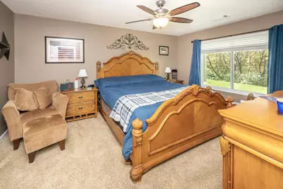 2321 Twelve Oaks Drive, Florence, KY 41042 - Photo 5