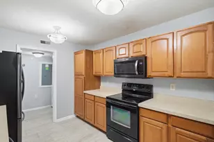 1772 Mimosa Trail, Florence, KY 41042 - Photo 7