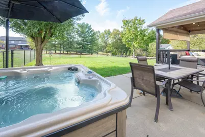 8069 Trailwood Court, Florence, KY 41042 - Photo 3