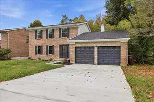 807 Valley Trails Dr, Villa Hills, KY 41017 - Photo 1