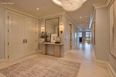 100 W Rivercenter Boulevard #PH2A, Covington, KY 41011 - Photo 5
