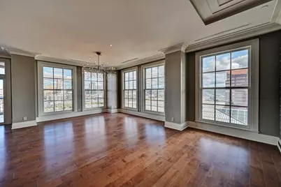 100 W Rivercenter Boulevard #PH2A, Covington, KY 41011 - Photo 17