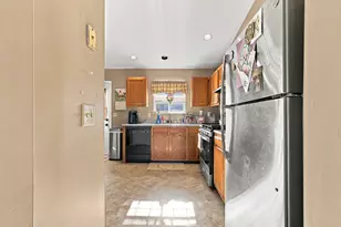 1081 Pebble Creek Dr, Elsmere, KY 41018 - Photo 5