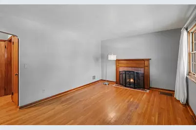319 Swan Circle, Elsmere, KY 41018 - Photo 5