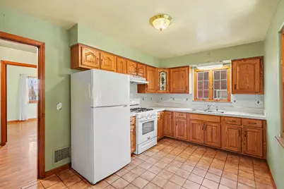 319 Swan Circle, Elsmere, KY 41018 - Photo 11