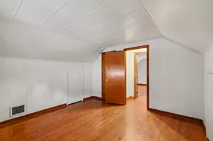 319 Swan Cir, Elsmere, KY 41018 - Photo 13