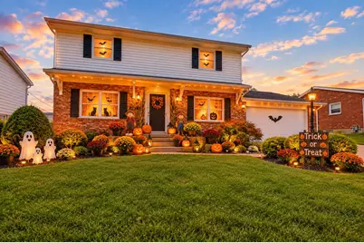 249 N Ashbrook Circle, Lakeside Park, KY 41017 - Photo 1