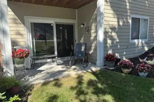 370 Timber Ridge Dr, Southgate, KY 41071 - Photo 1