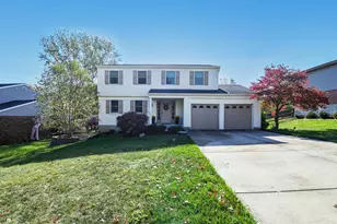 2827 University Cir, Crestview Hills, KY 41017 - Photo 1