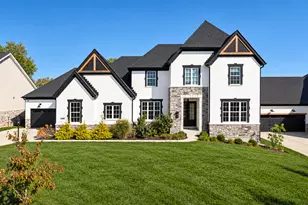 1013 Walburg Ave, Villa Hills, KY 41017 - Photo 1