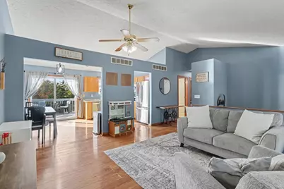 1018 Shadowridge Drive, Elsmere, KY 41018 - Photo 5