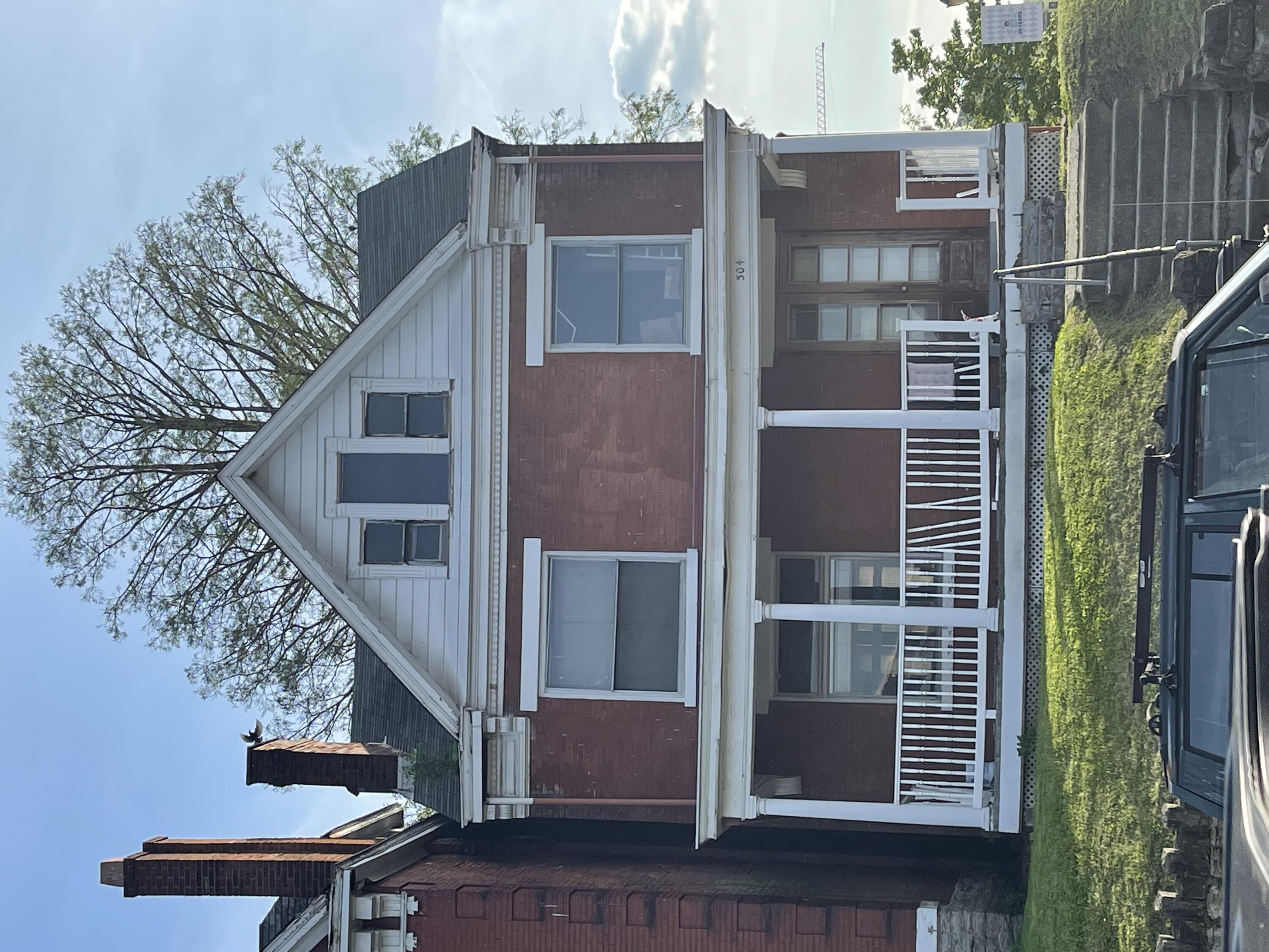 95 Autumn Street, Newport City, VT, 05855, US | Single Family Residence For  Sale, image size:2250x3000