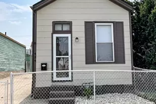 434 Lindsey St, Newport, KY 41071 - Photo 1