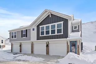 493 Station Dr, Ludlow, KY 41016 - Photo 1